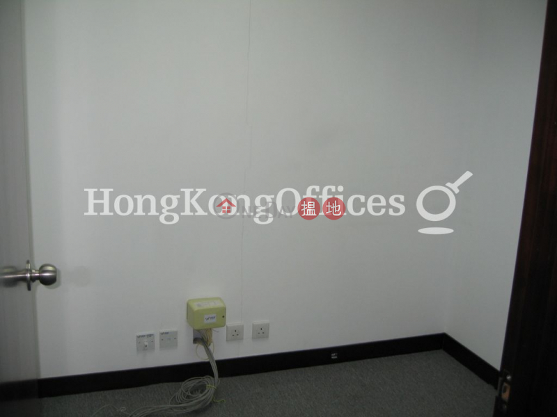 HK$ 71,995/ month Shun Tak Centre | Western District | Office Unit for Rent at Shun Tak Centre