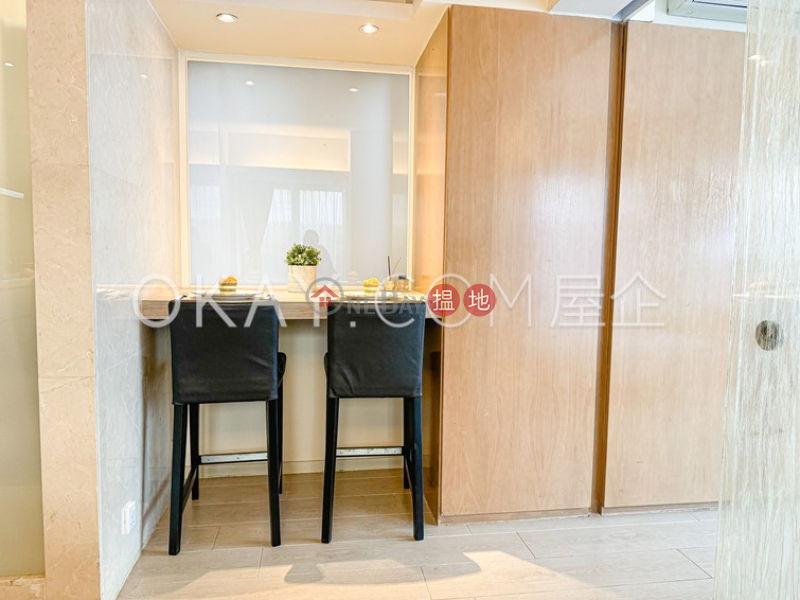 The Johnston Suites, Low | Residential | Rental Listings HK$ 35,000/ month