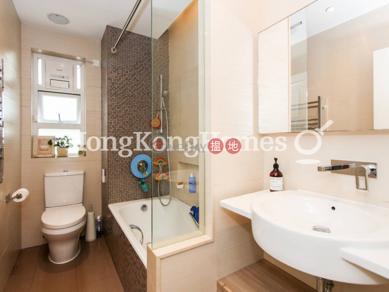 Property Search Hong Kong | OneDay | Residential Rental Listings 4 Bedroom Luxury Unit for Rent at Block 41-44 Baguio Villa