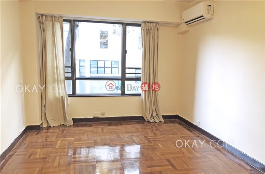 HK$ 36,000/ month Yin Court Kowloon Tong | Stylish 3 bedroom in Shek Kip Mei | Rental