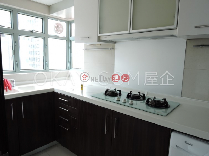 Elegant 3 bedroom on high floor with sea views | Rental | Casa Bella 寶華軒 Rental Listings