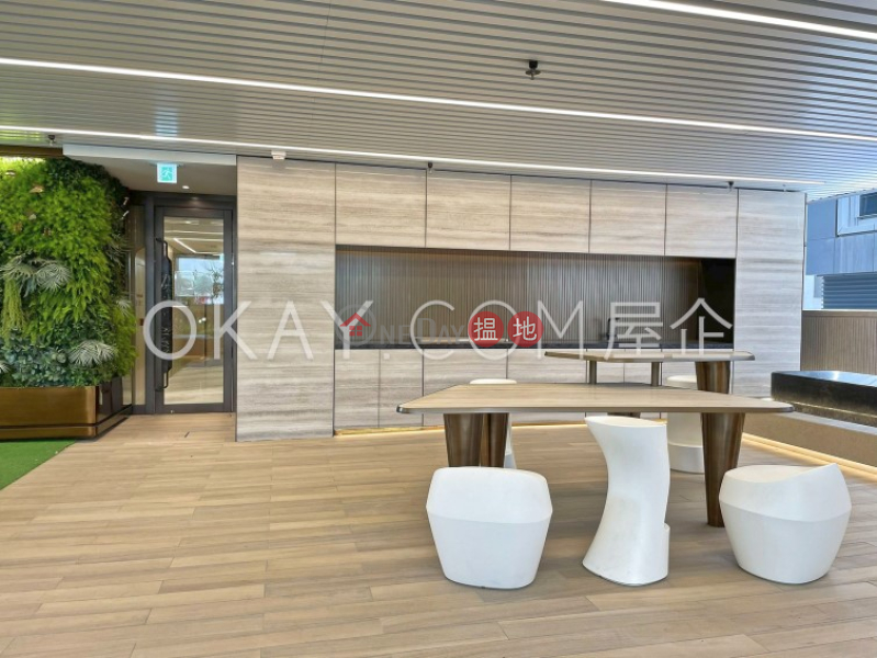 Property Search Hong Kong | OneDay | Residential | Sales Listings | Charming 1 bedroom on high floor with balcony | For Sale
