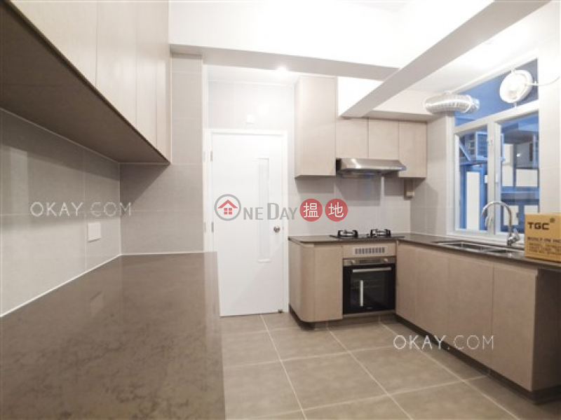 Happy Mansion | Middle Residential | Rental Listings HK$ 58,000/ month