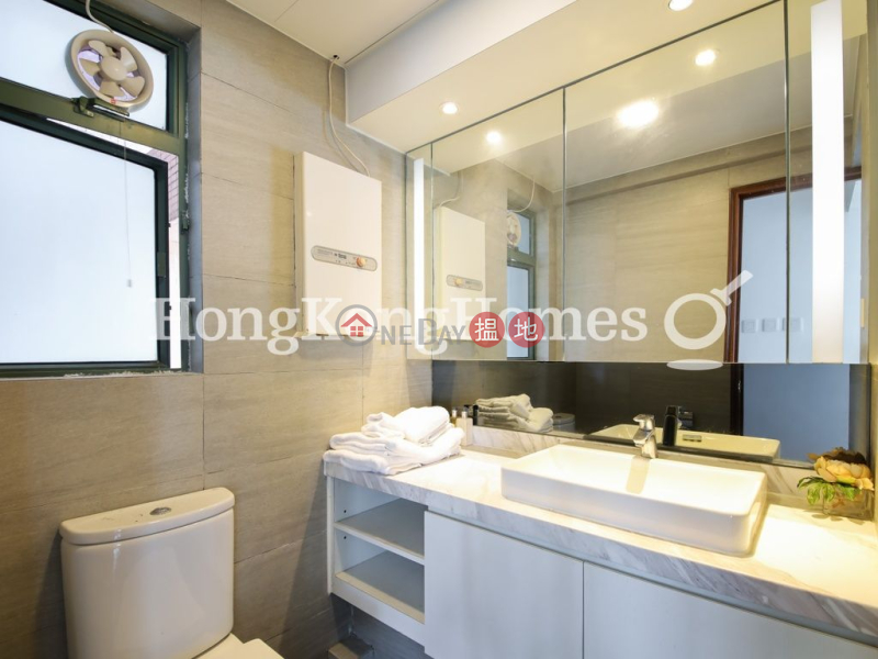 Property Search Hong Kong | OneDay | Residential | Rental Listings | 3 Bedroom Family Unit for Rent at Monmouth Villa