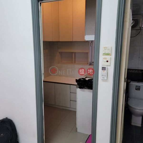 Landlord Direct Rental Listing, No Commission,next to Prince Edward MTR Station | Hang On Building 恒安大樓 Rental Listings