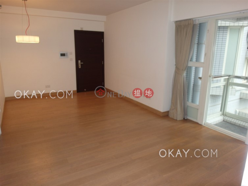 Lovely 3 bedroom with balcony | Rental, Centrestage 聚賢居 Rental Listings | Central District (OKAY-R83248)