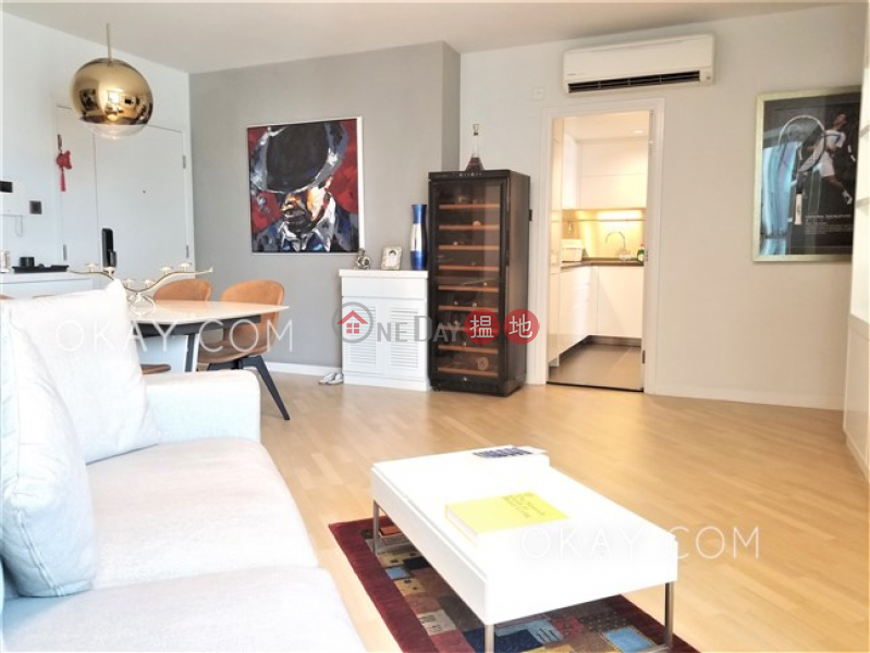 HK$ 55,000/ month | 80 Robinson Road, Western District | Rare 3 bed on high floor with harbour views & parking | Rental