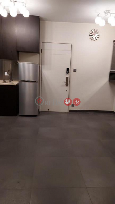 Flat for Sale in On Hing Mansion , Wan Chai | On Hing Mansion 安興大廈 _0