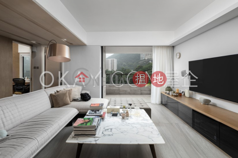 Elegant 2 bedroom on high floor with balcony & parking | Rental | Winfield Gardens 永富苑 _0