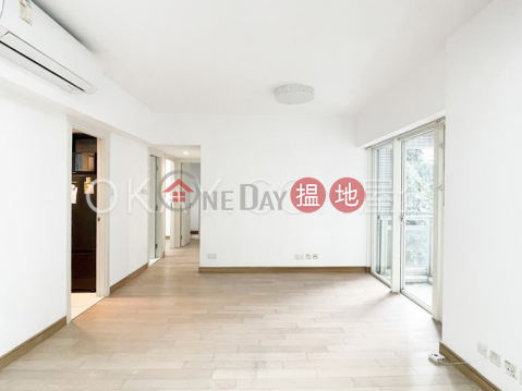 Lovely 3 bedroom with balcony | For Sale, Centrestage 聚賢居 | Central District (OKAY-S68248)_0