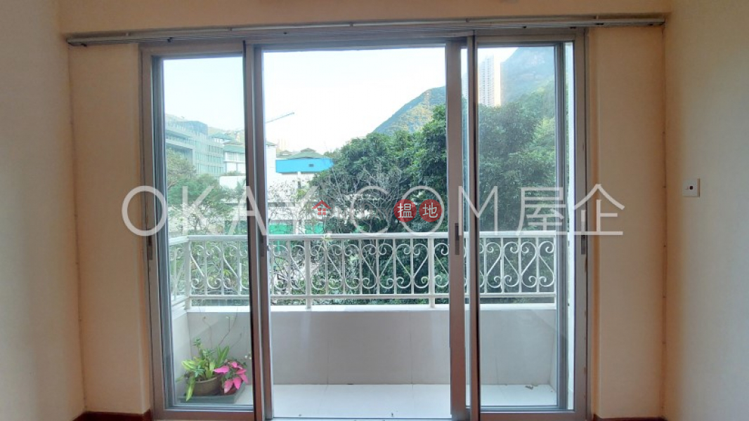 Nicely kept 3 bedroom with balcony | Rental | Winfield Gardens 永富苑 Rental Listings