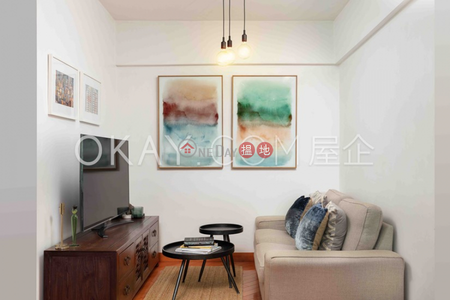 Cozy 2 bedroom with balcony | For Sale | 68-82 Ko Shing Street | Western District Hong Kong, Sales HK$ 9.48M