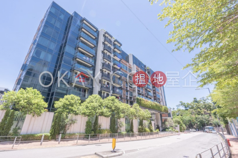 Stylish 3 bedroom on high floor with balcony & parking | For Sale | Parc Inverness Block 1 賢文禮士1座 _0
