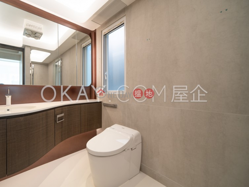 HK$ 98,000/ month, Yuenita Villa | Wan Chai District, Efficient 2 bed on high floor with balcony & parking | Rental