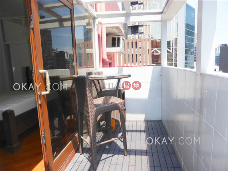 Rare 1 bedroom on high floor with rooftop & balcony | Rental | Amber Lodge 金珀苑 Rental Listings