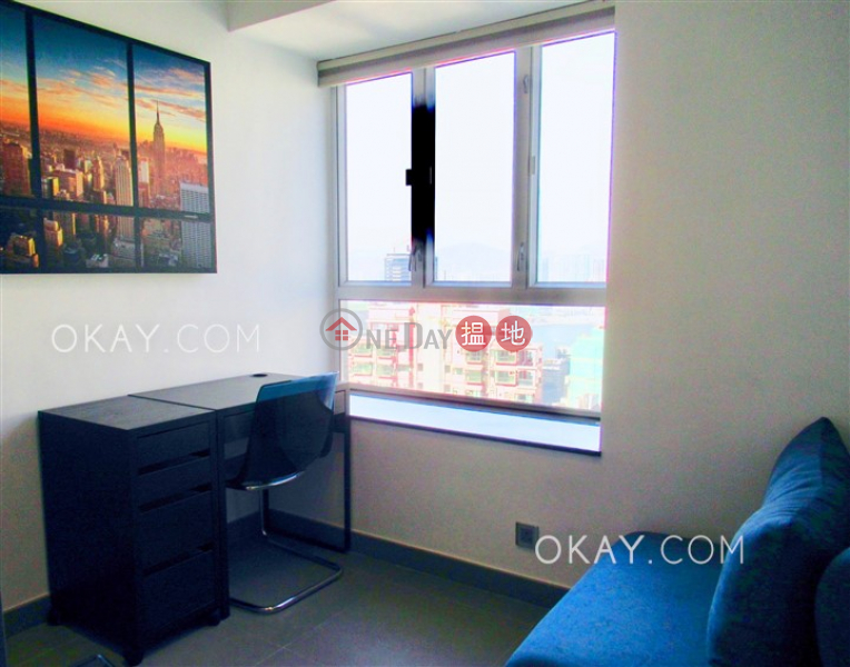 Stylish 2 bed on high floor with sea views & rooftop | Rental 1-9 Mosque Street | Western District, Hong Kong Rental HK$ 42,000/ month
