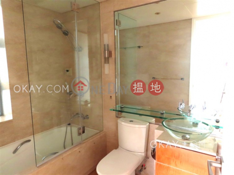 Elegant 2 bedroom with balcony & parking | Rental | Phase 1 Residence Bel-Air 貝沙灣1期 _0