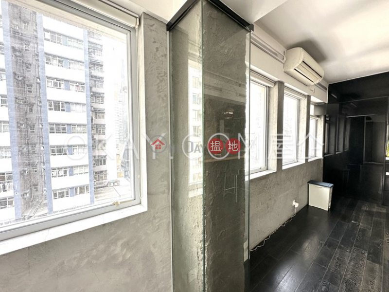 Charming 1 bedroom in Sheung Wan | Rental 270-276 Queens Road Central | Western District Hong Kong | Rental, HK$ 40,000/ month