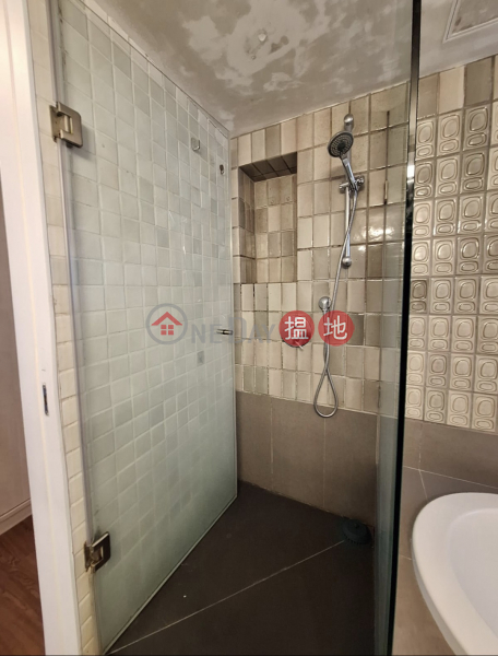 SHERWOOD COURT 3 BED 1 BATH, 17-27 Mosque Junction | Western District | Hong Kong | Rental, HK$ 30,000/ month