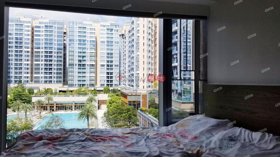 Property Search Hong Kong | OneDay | Residential | Rental Listings, Park Circle | 3 bedroom Low Floor Flat for Rent