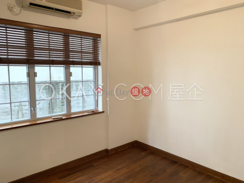 HK$ 17.5M, Kam Fai Mansion | Central District | Charming 2 bedroom in Mid-levels Central | For Sale