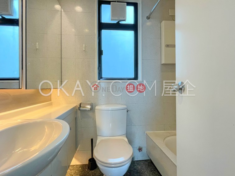 HK$ 9.5M | Bella Vista Western District, Cozy 2 bedroom on high floor | For Sale