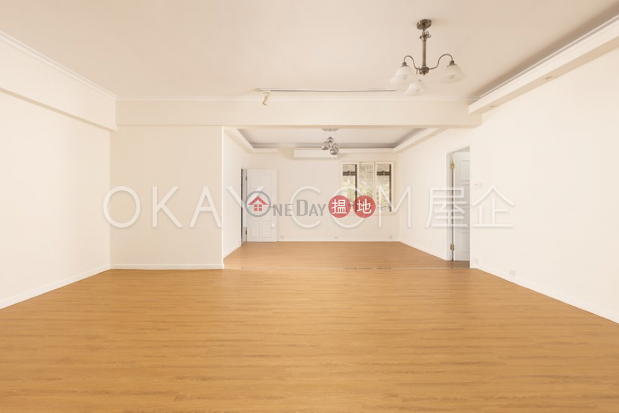 Efficient 2 bedroom with balcony & parking | For Sale | 4-18 Guildford Road | Central District Hong Kong, Sales | HK$ 48M