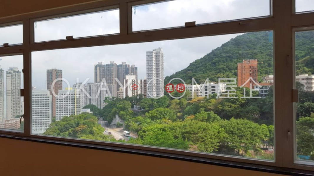 Elegant 3 bedroom with parking | Rental, Y. Y. Mansions block A-D 裕仁大廈A-D座 Rental Listings | Western District (OKAY-R53306)