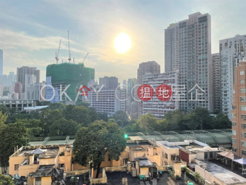 2房1廁,實用率高,連車位,露台文翠閣出售單位 | 文翠閣 Mansion Court _0