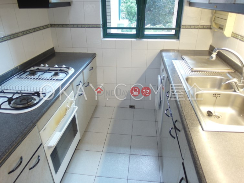 Nicely kept 2 bedroom in Mid-levels Central | Rental 18 Old Peak Road | Central District, Hong Kong Rental, HK$ 33,000/ month