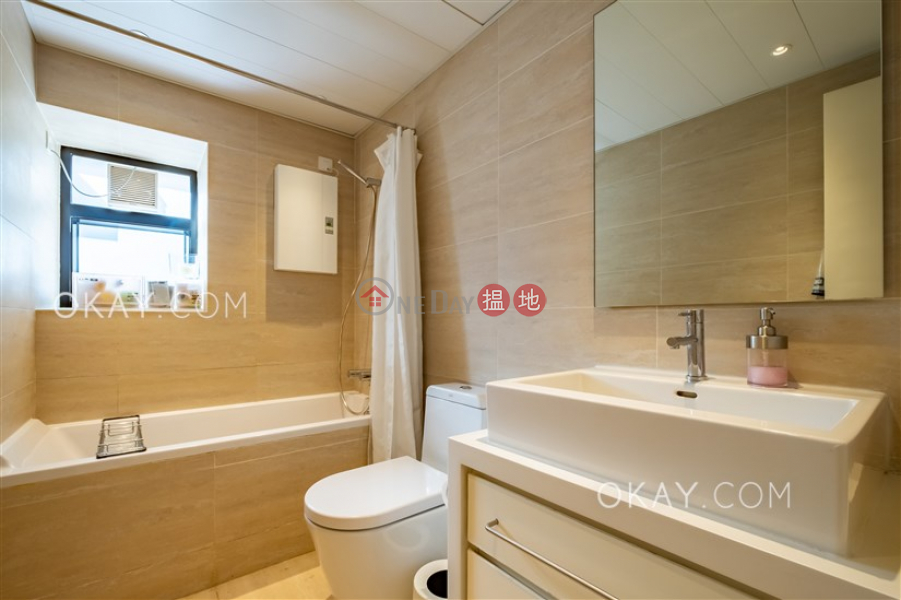 HK$ 21.8M Monmouth Place Wan Chai District | Lovely 3 bedroom in Wan Chai | For Sale