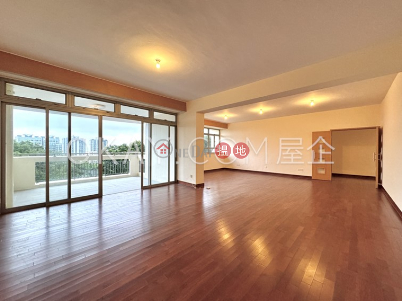 Gorgeous 3 bedroom with balcony & parking | Rental | 111 Mount Butler Road Block C-D 畢拉山道 111 號 C-D座 Rental Listings