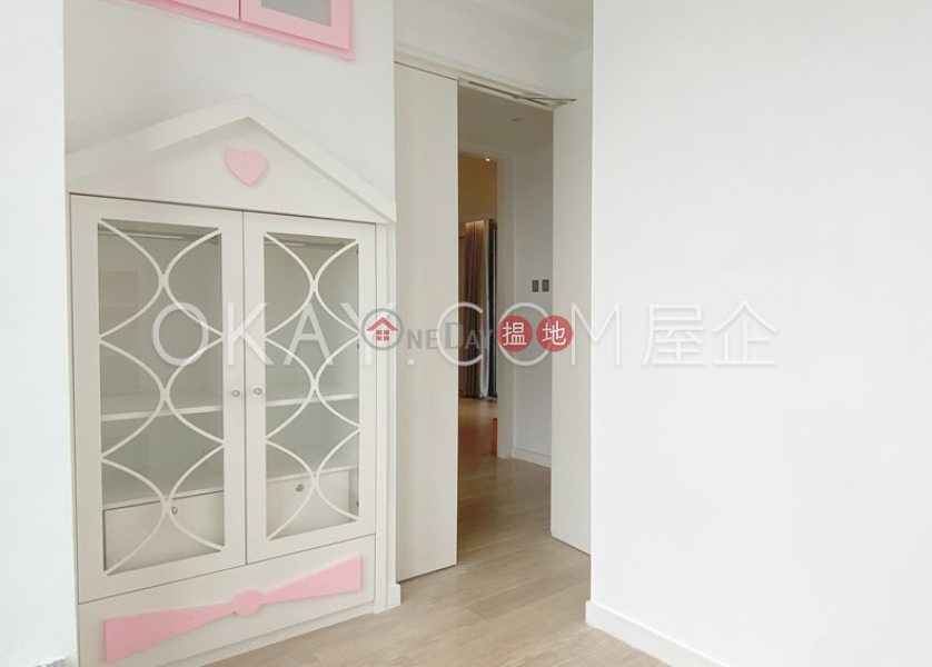 Generous 3 bedroom with balcony | Rental, 68 Ap Lei Chau Main Street | Southern District | Hong Kong | Rental HK$ 28,000/ month