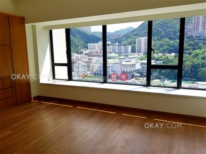 Efficient 3 bed on high floor with balcony & parking | Rental | Resiglow Resiglow Rental Listings