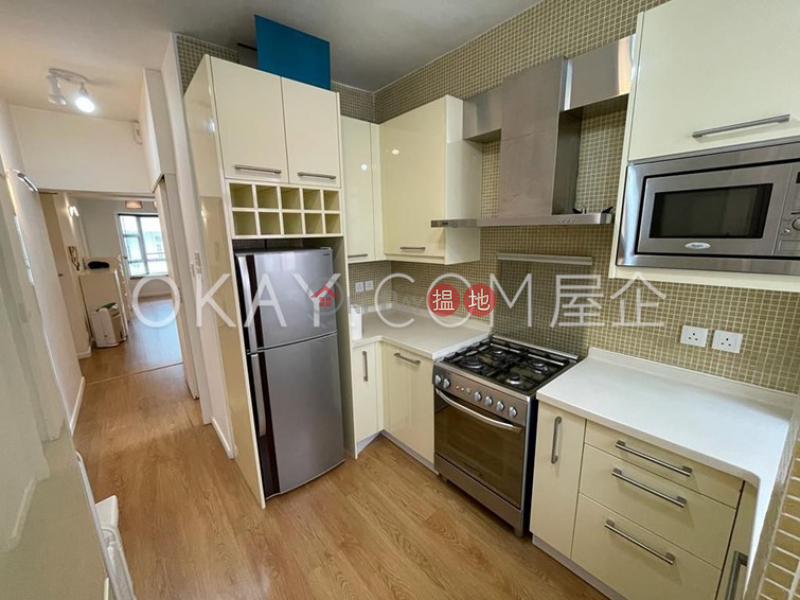 HK$ 28,000/ month Greenville, Central District Unique 2 bedroom in Central | Rental