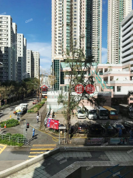 Property Search Hong Kong | OneDay | Residential | Rental Listings Block 13 On Hiu Mansion Sites D Lei King Wan | 2 bedroom Low Floor Flat for Rent