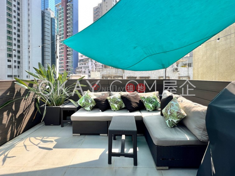Nicely kept 1 bedroom on high floor with rooftop | Rental | 7-9 Shin Hing Street 善慶街7-9號 Rental Listings