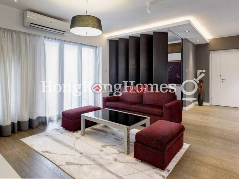 3 Bedroom Family Unit at Block 32-39 Baguio Villa | For Sale 550 Victoria Road | Western District | Hong Kong Sales | HK$ 30M
