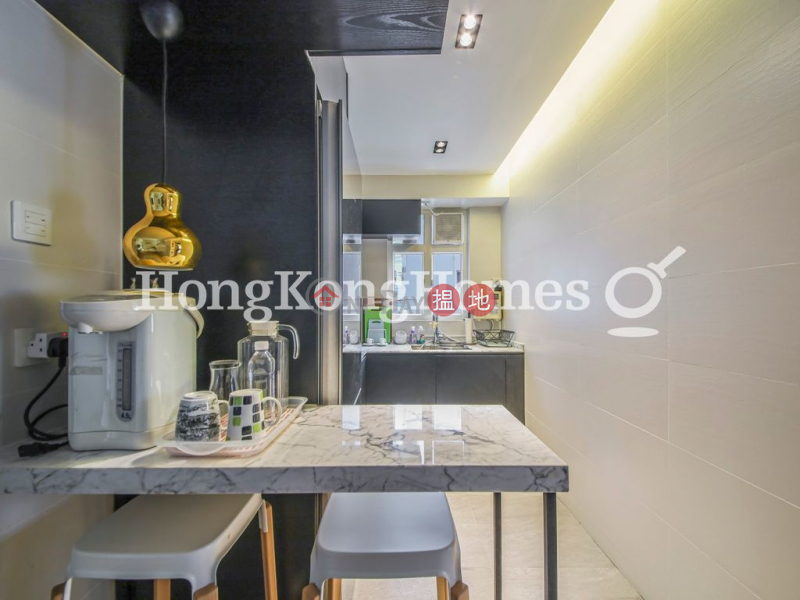 HK$ 30,000/ month, Corona Tower | Central District, 1 Bed Unit for Rent at Corona Tower