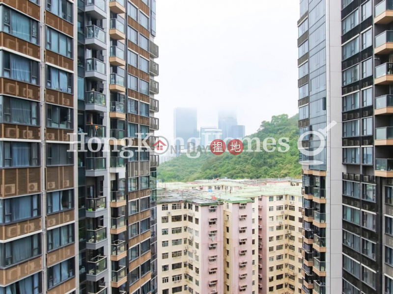 Property Search Hong Kong | OneDay | Residential | Rental Listings | 3 Bedroom Family Unit for Rent at Fleur Pavilia Tower 1