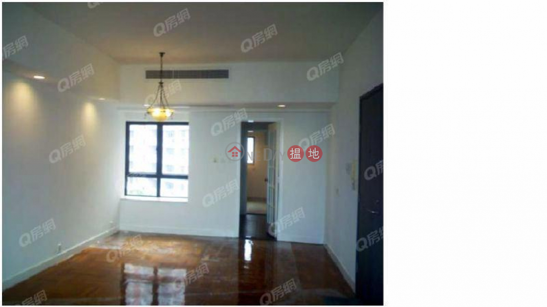 Bowen Place | 3 bedroom Mid Floor Flat for Sale | Bowen Place 寶雲閣 Sales Listings