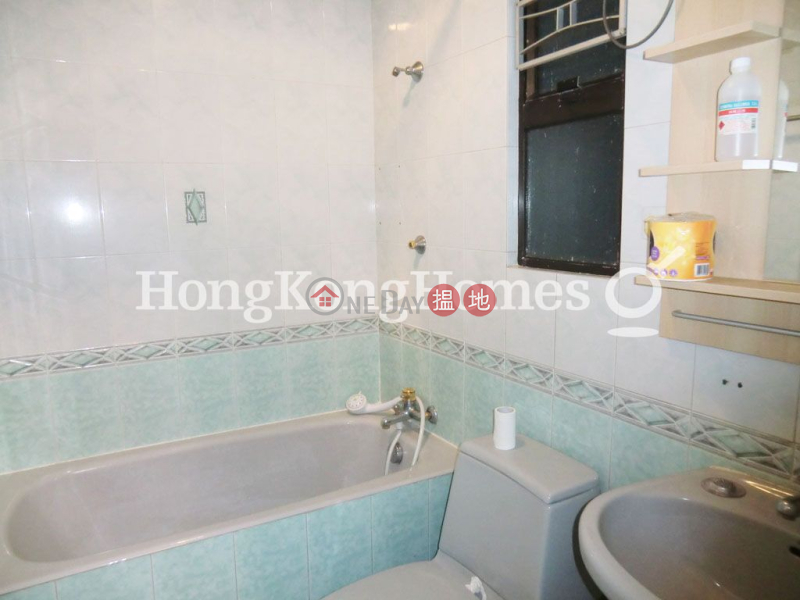 2 Bedroom Unit for Rent at Pak Lee Building | Pak Lee Building 百利大廈 Rental Listings