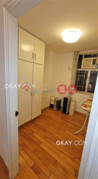 HK$ 26,800/ month | (T-46) Hang Sing Mansion On Sing Fai Terrace Taikoo Shing, Eastern District | Popular 3 bedroom in Quarry Bay | Rental