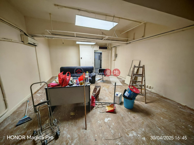 WORKSHOP | 60 Tsun Yip Street | Kwun Tong District | Hong Kong Rental, HK$ 12,500/ month