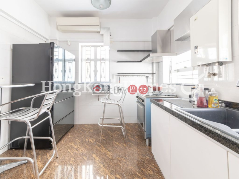 HK$ 68,000/ month | Emerald Court, Western District, 3 Bedroom Family Unit for Rent at Emerald Court