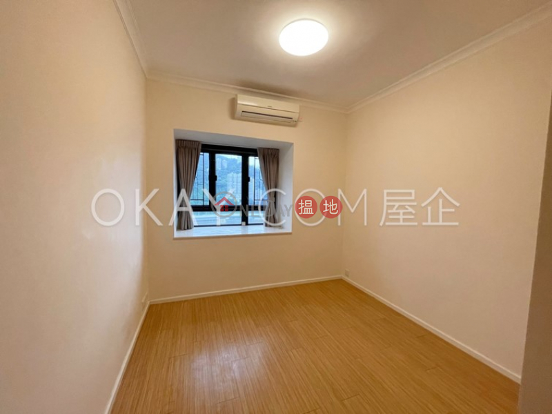 HK$ 53,000/ month, The Broadville Wan Chai District, Elegant 3 bedroom on high floor with racecourse views | Rental