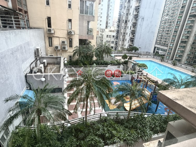 3房2廁,實用率高,連車位,露台干德道40號出租單位|干德道40號(40 Conduit Road)出租樓盤 (OKAY-R291190)