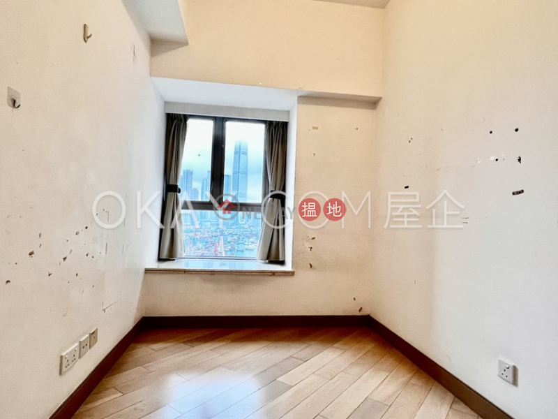 HK$ 45,000/ month Imperial Seacoast (Tower 8) Yau Tsim Mong Popular 3 bedroom with balcony | Rental