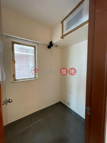 HK$ 32,000/ month Hong Kong Gold Coast Block 16 Tuen Mun GOLD COAST BLK 16