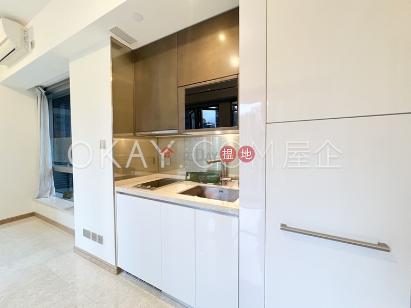 HK$ 7.7M | Emerald House (Block 2) Western District | Tasteful studio with balcony | For Sale